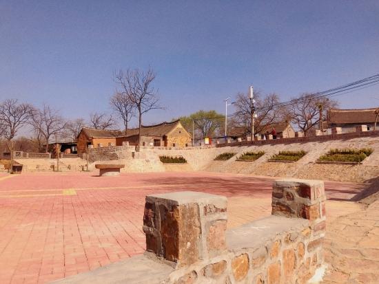 郏县白庙乡:百年老村旧貌换新颜