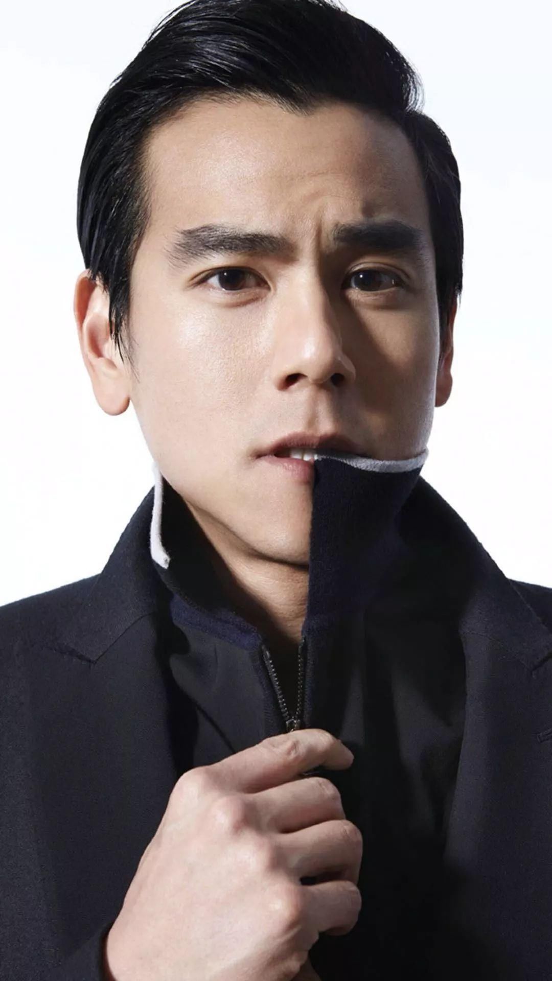 余文乐为彭于晏庆生称:你永远都是我的好男友 兄弟感情让人羡慕