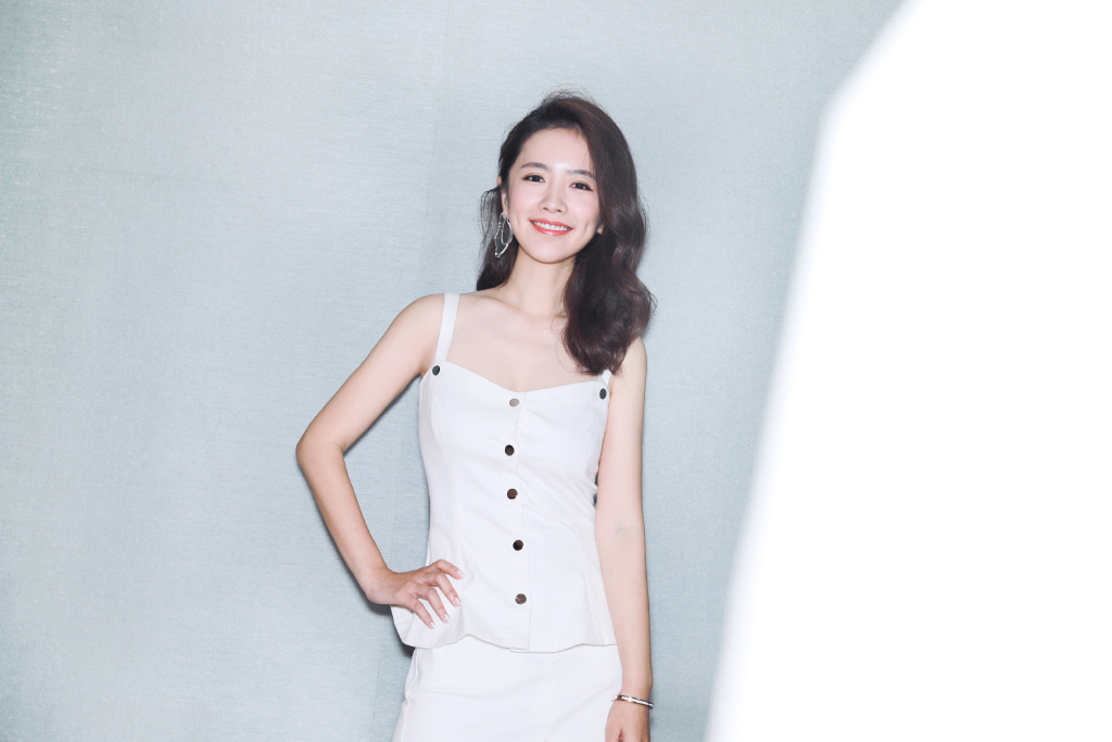 李春嫒主要的作品有《煎饼侠》,《凤囚凰》,《武神赵子龙》,《楚乔传