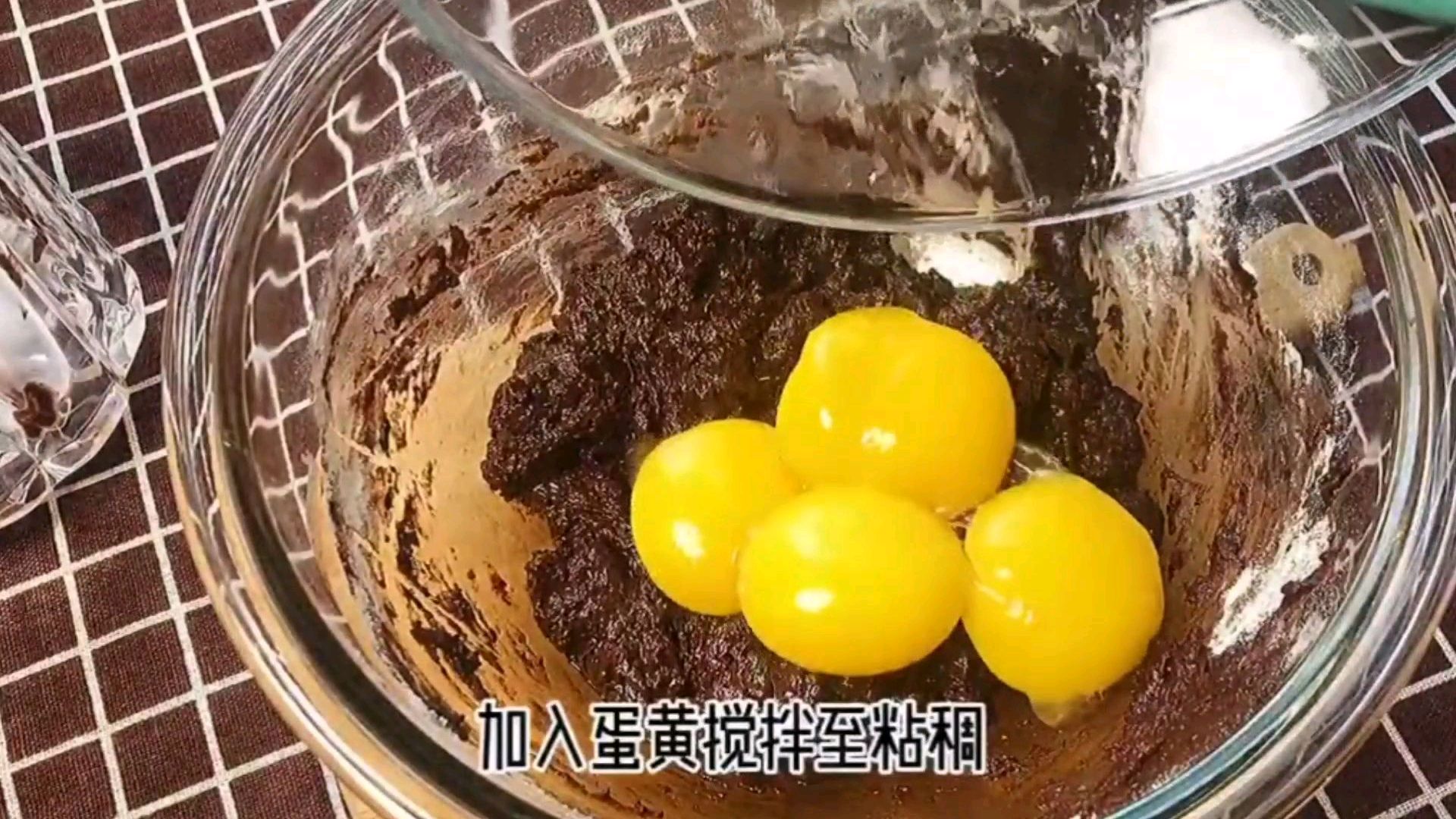 巧克力蛋糕,没有女孩子会拒绝