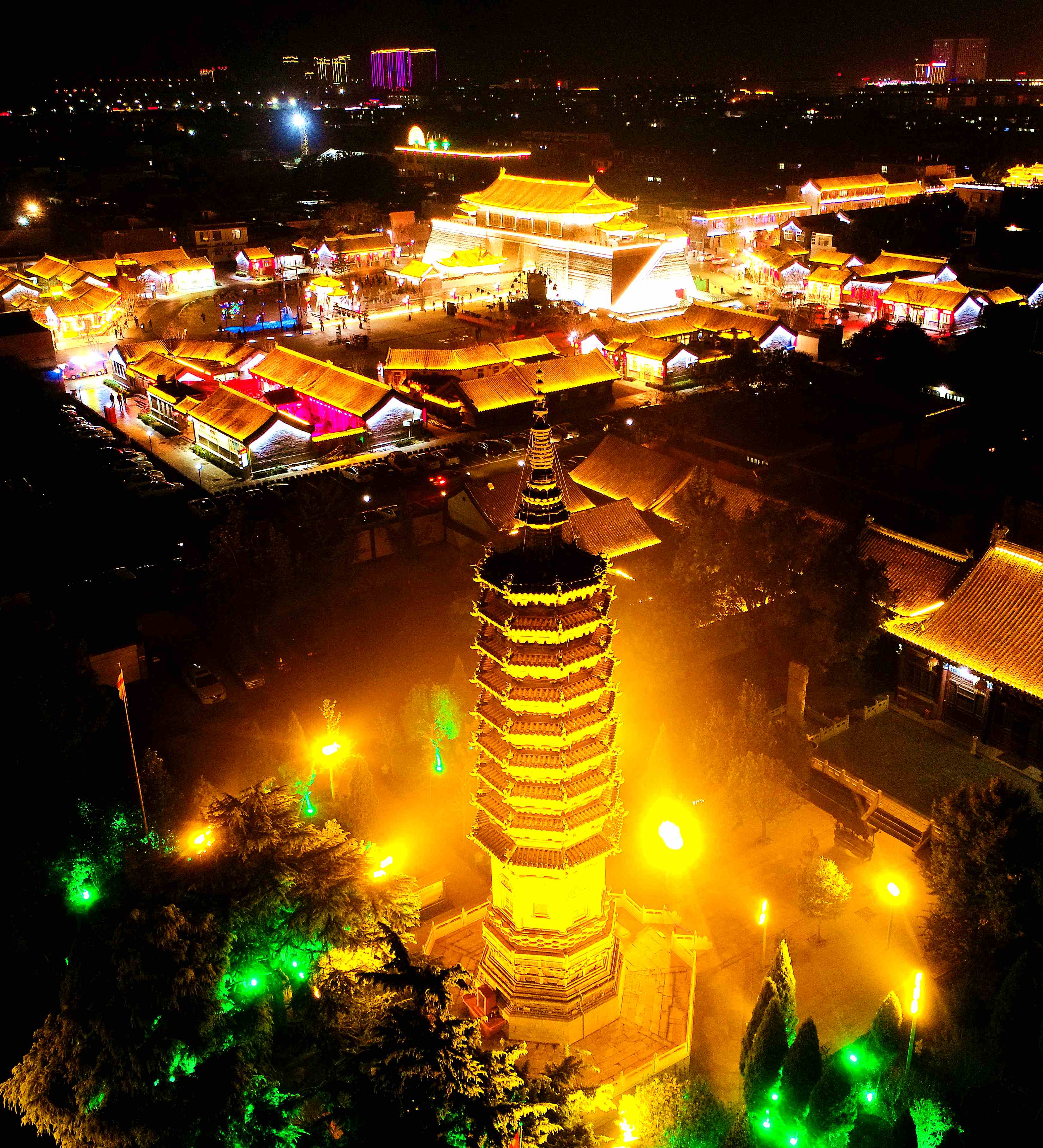 河北正定古城夜色美