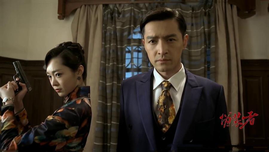 《伪装者2》海报曝光,明家三兄弟换成了他们,网友:只看好胡歌