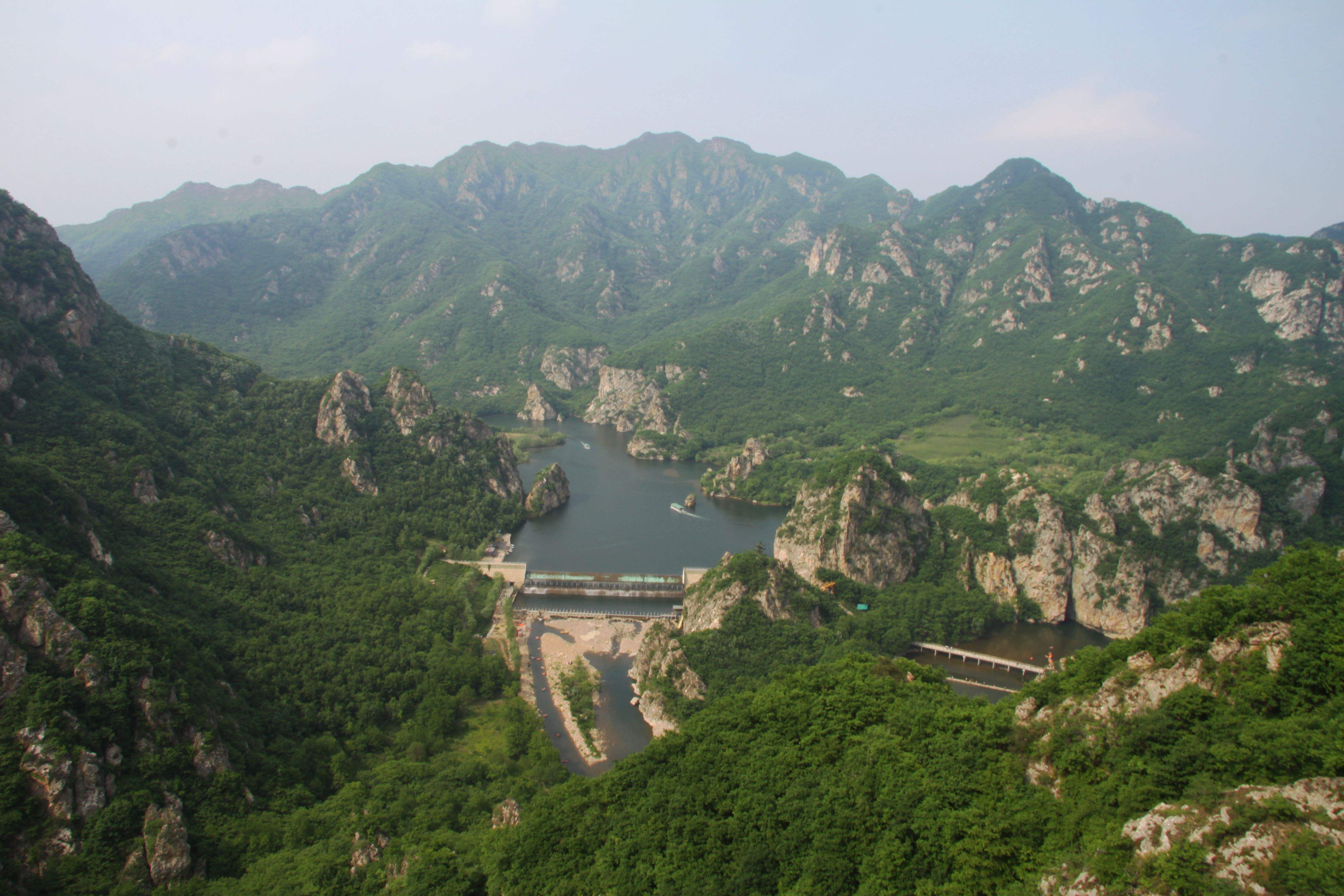 冰峪沟风景区真实照片,风景优美且山清水秀,被誉为北国小桂林