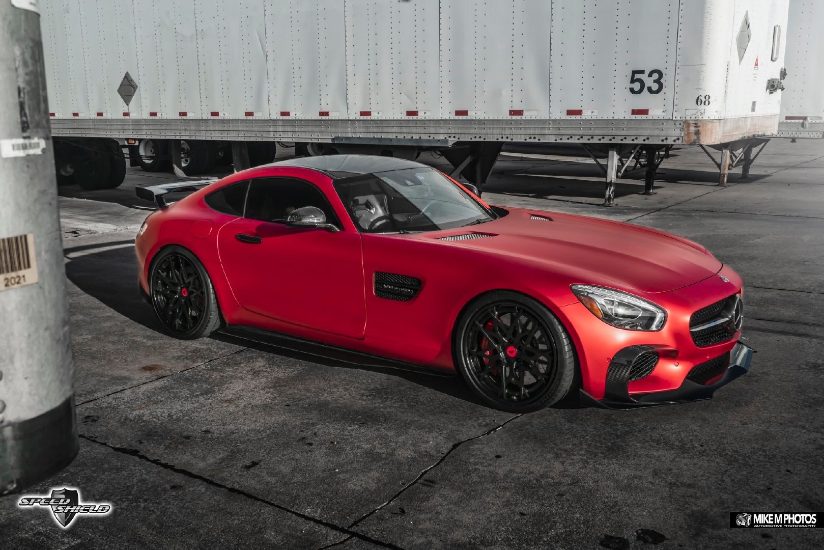 哑光红色梅赛德斯amg gt,很赞的颜色!