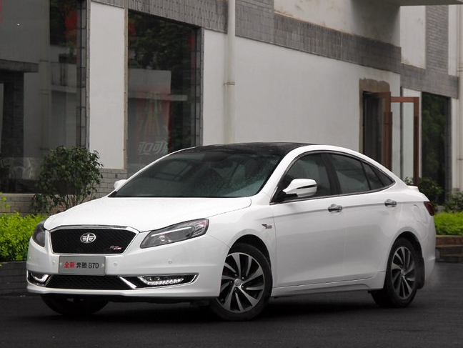 解读奔腾b70,潮流的设计风格,回头率非常高