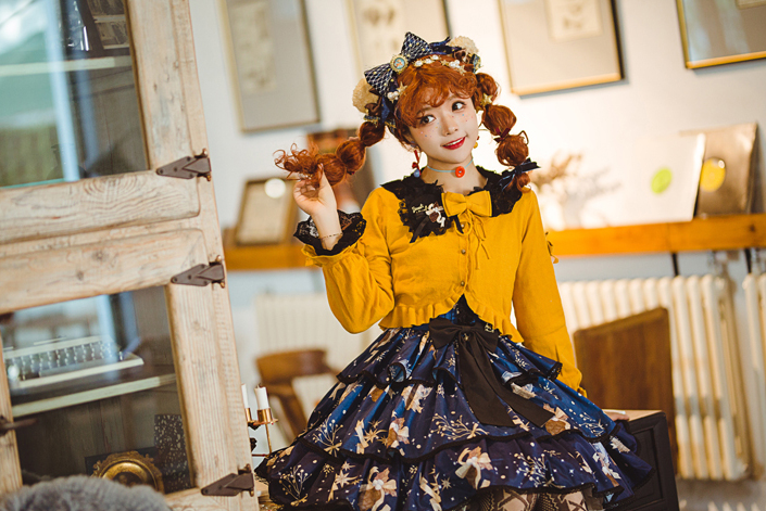 拥有这些特点的人,往往很适合穿洛丽塔,可惜我只中了第二个