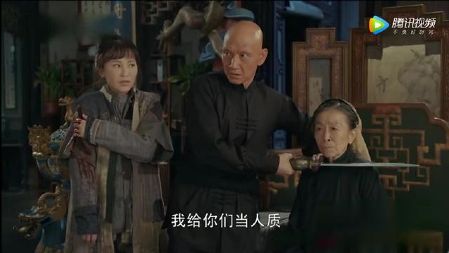 《娘道》瑛娘上演苦肉计枪杀鬼见愁,躲进祠堂两年只为回避隆延宗