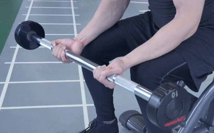 如何训练我们的小臂肌群,小臂是我们健身中不能忽略的肌群