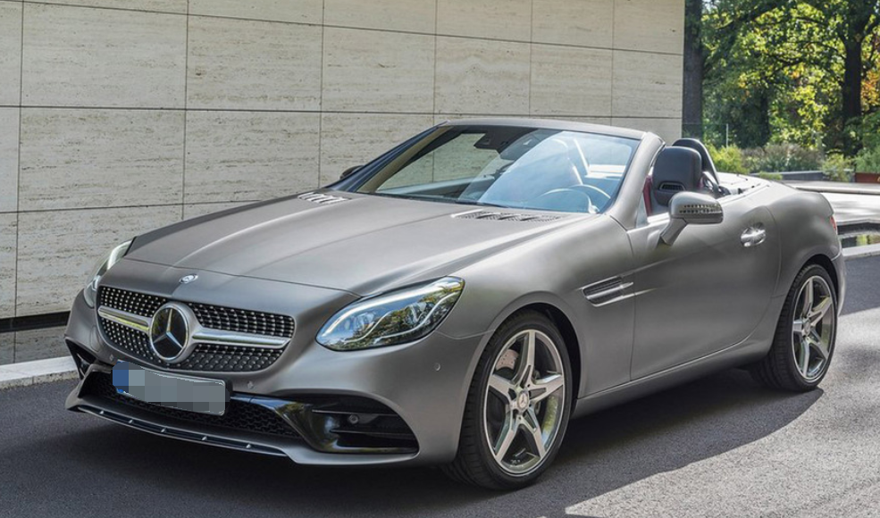 奔驰slc级这辆车的外观不多说,高端大气上档次,低调奢华有内涵,就是看