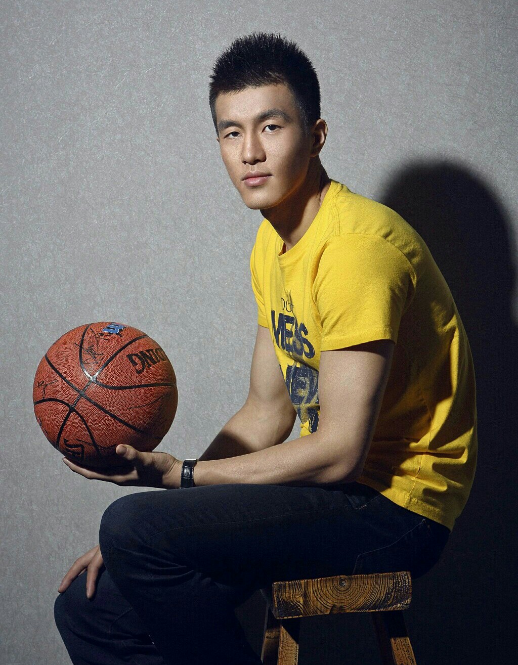 郭艾伦nba之梦恐成泡影,双向合同薪金太低,郭艾伦难接受!