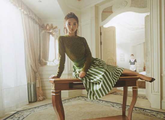 杨超越为什么能从101个女孩中高位出道?除了脸蛋还有一个特质!