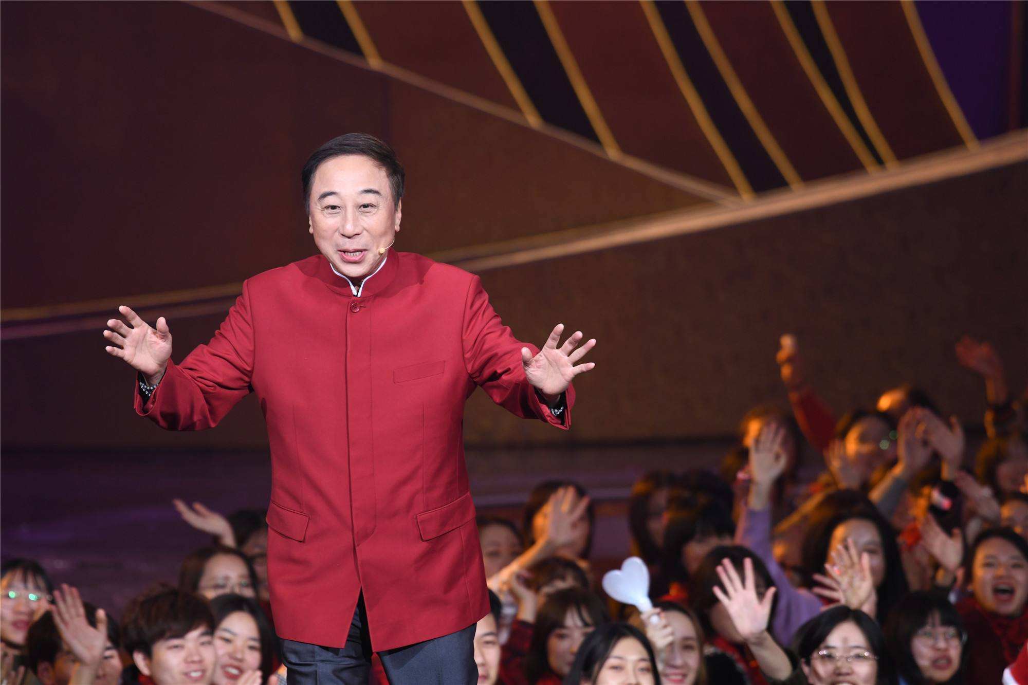 央视春晚小品"老面孔"只剩下4人,沈腾马丽"双贾"成中流砥柱