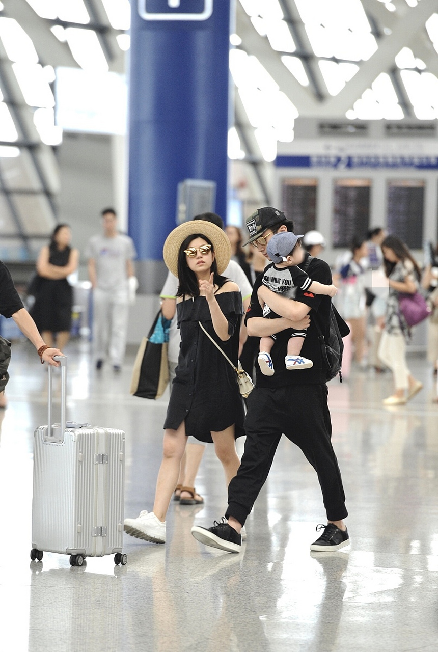 陈晓陈妍希儿子小说不想长太帅# 【陈晓陈妍希儿子小说不想长太帅 