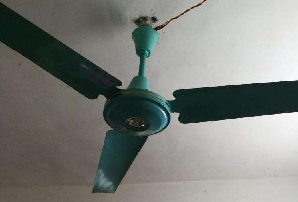 以前的农村,农民过夏天,吊扇是标配,如今为啥很少有人用了?
