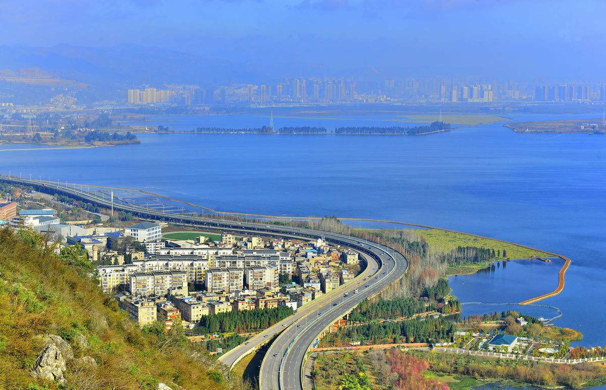 滇池美景真实照片,历史悠久且文化气息浓厚,被称为高原明珠