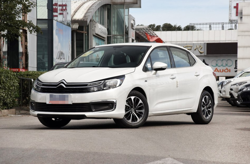 一起品鉴集优雅舒适于一身的雪铁龙,低调奢华有内涵,适合年轻人