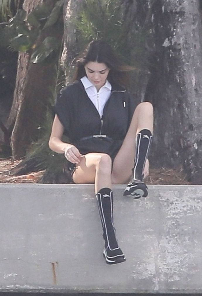 肯豆迈阿密海滩拍摄,果然好的身材,随便一穿怎么都好看