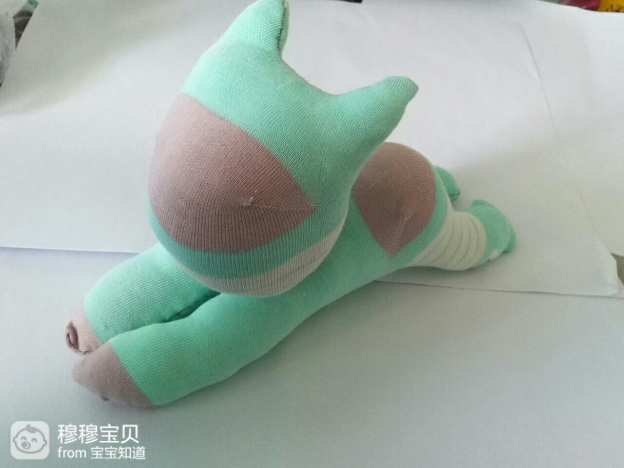手工课堂:diy可爱的袜子猫咪