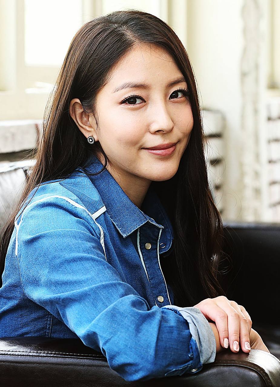 9月14日的晚上,韩国女歌手宝儿boa在她的社交平台上进行了一次直播