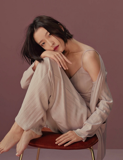 国际超模杜鹃,睡袍内衣风双管齐下,看到图5我流鼻血了!