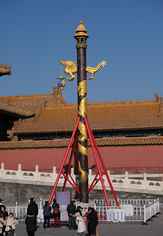 您知道故宫里的天灯每晚是如何点亮的吗?