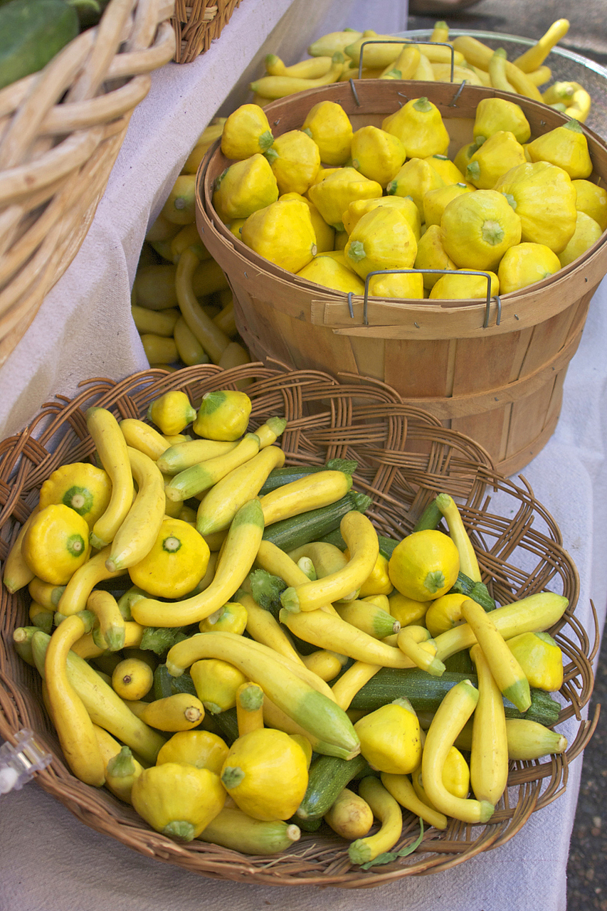 知识创作挑战赛# 赣州黄元米果又称黄米果,黄粄,是江西省特色传统名