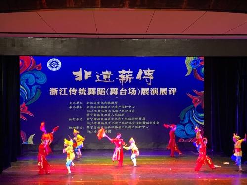 普陀区跳蚤舞获优秀展演奖-区域频道-东方网