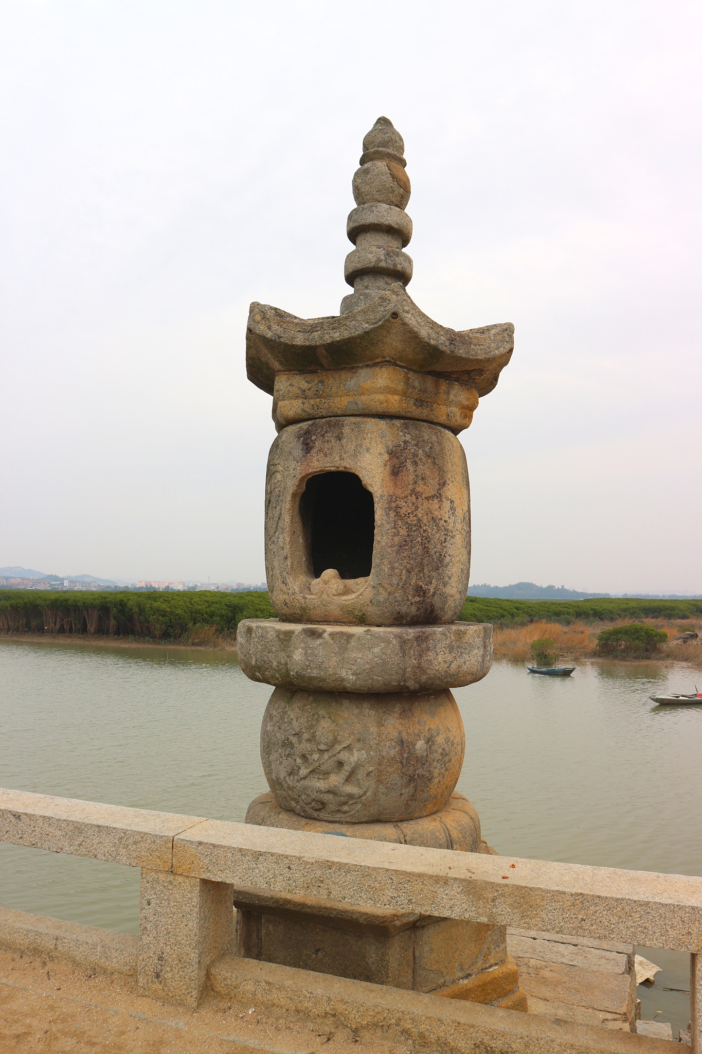 逛逛泉州千年古橋,明明在泉州,怎麼叫洛陽橋?