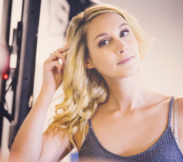 余霜的欧洲小姐姐主持sjokz,海量私照来袭,网友:这谁顶得住?