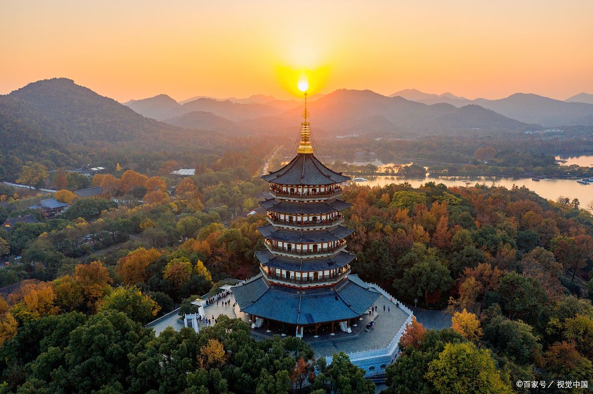 被神话故事反噬的雷峰塔