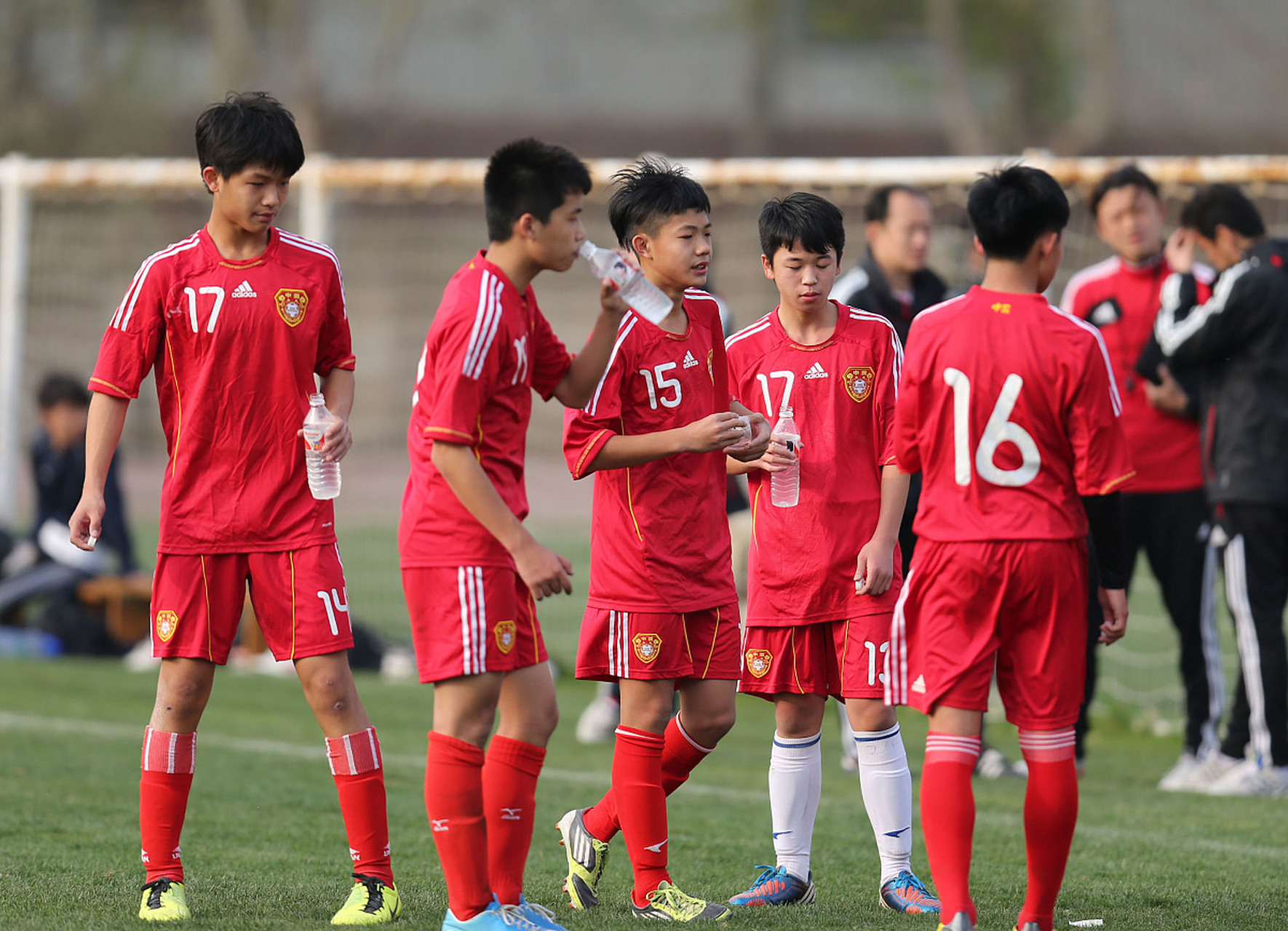 中国青少年足球队连续18年无缘世界大赛  中国17岁以下队在亚洲杯决赛