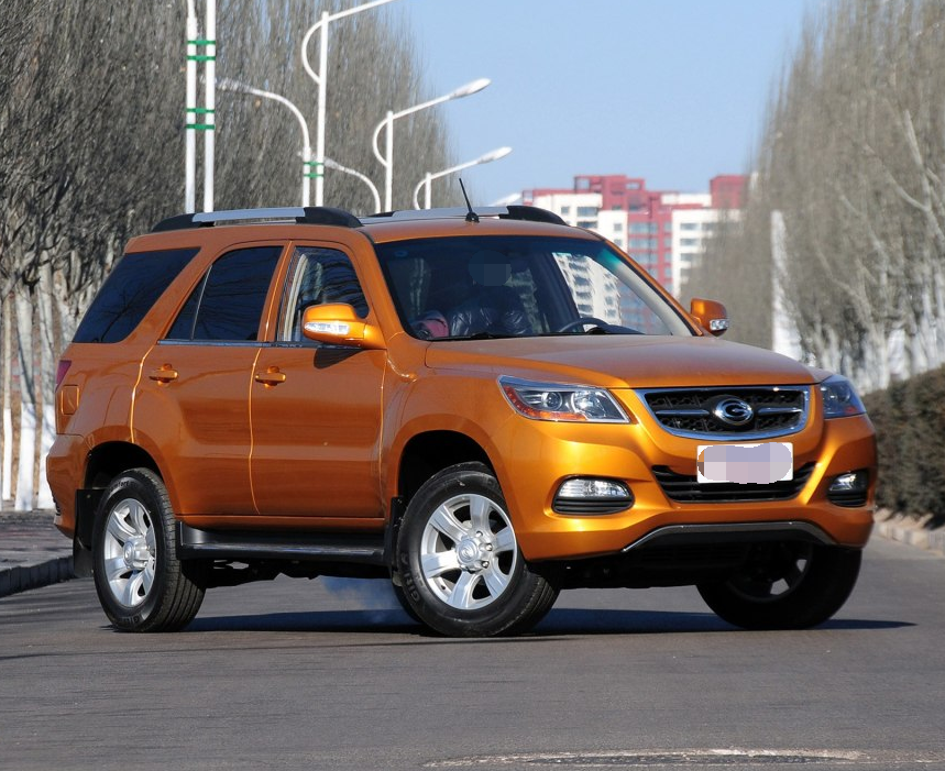 这款奥轩gx5车型的颜值很高,不凭性能吃饭,只靠颜值!