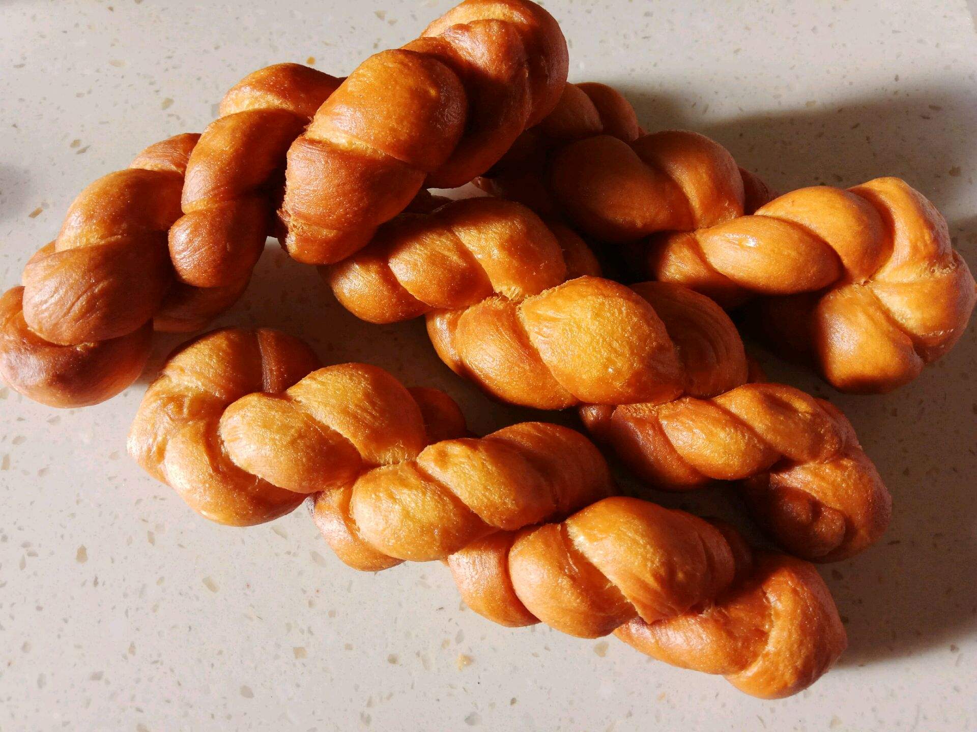 脆麻花这样做健康又美味在家就可以,你值得收藏