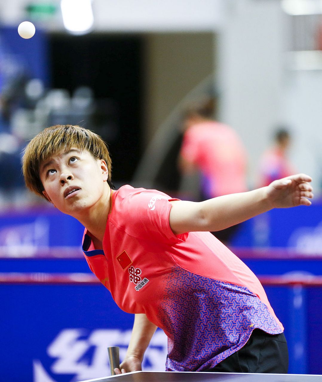 王艺迪,这位乒乓球界的璀璨明星,近期做出了一个令众多粉丝和体育迷