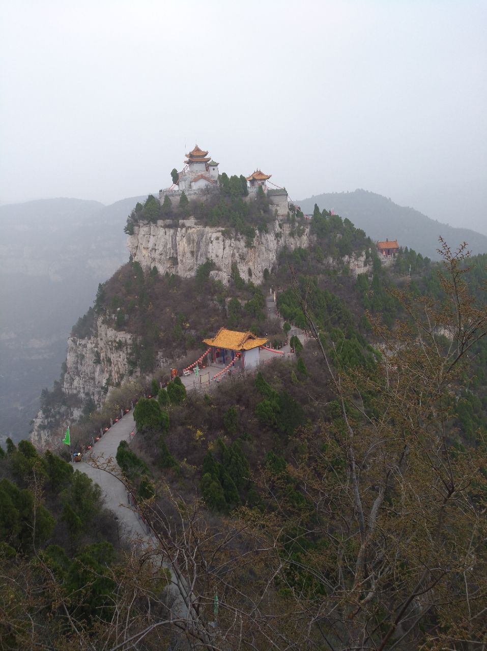 旅游:珏山旅游景区荣膺"中国百家避暑名山"的称号