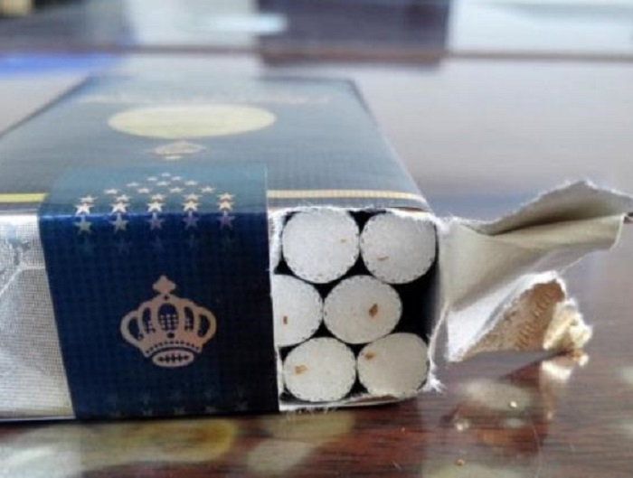 在芙蓉王香烟中它被评为口感最好,包装有内涵,不输任何百元烟