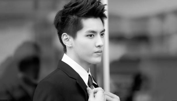 他继加拿大炮王后被爆耍大牌?但是资源依旧这么好怎么解释?