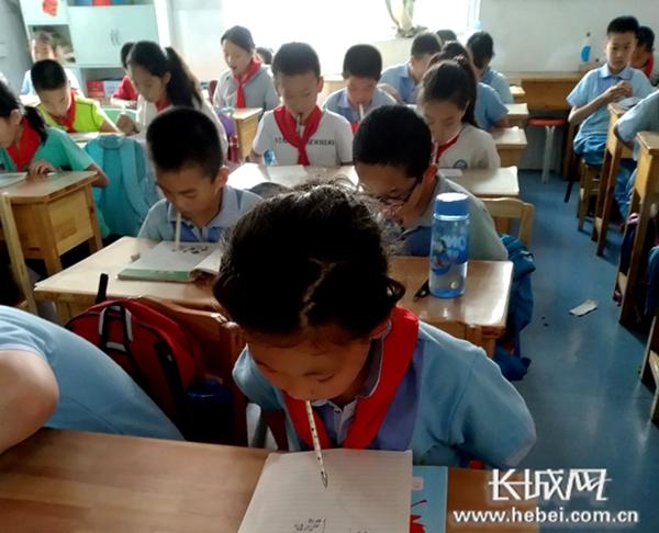 石家庄育英小学开展全国助残日主题教育活动