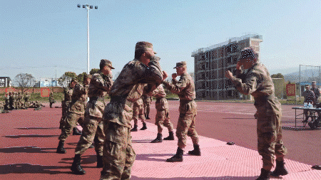 滇西高原新兵考核火热进行,一组动图带你直击