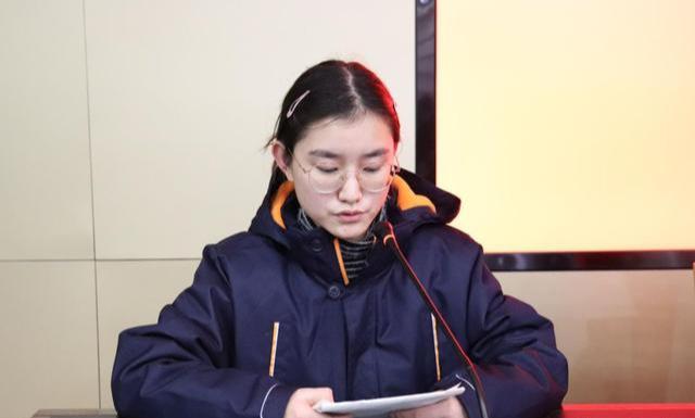 贫困尖子生助学又来阜阳一中了,220人受捐助,爱心为梦想助力