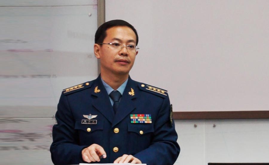 向家人隐瞒重大病情 铸就国之重器 病重后不记得自己 却记着演习