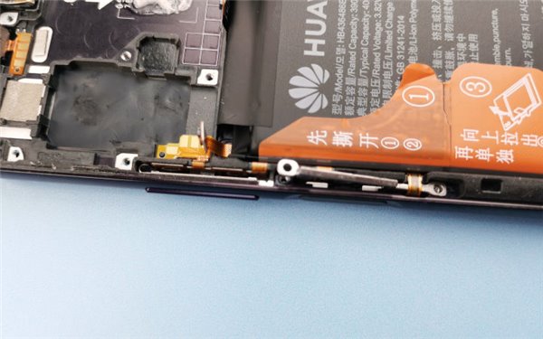 荣耀20 pro发布官方拆机图赏