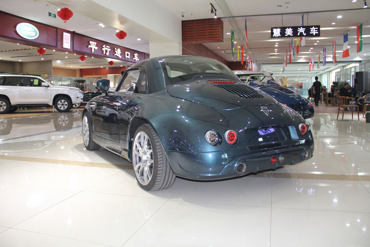 法国小超跑—pgo佩奇奥最新精拍 搭载宝马1.6t动力/中置发动机