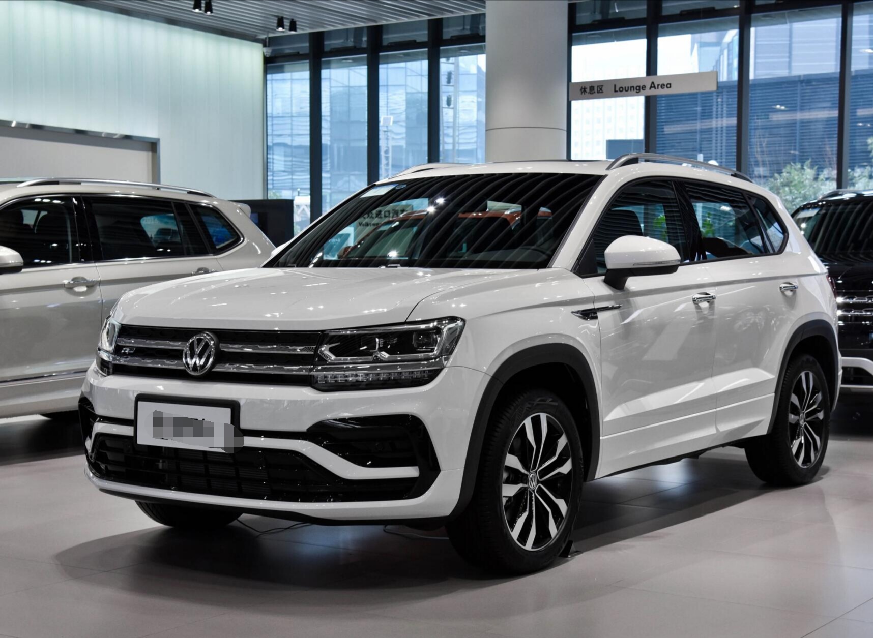 2021款大众途岳来袭,2.0t 四驱,预售16.58万,比本田crv帅气