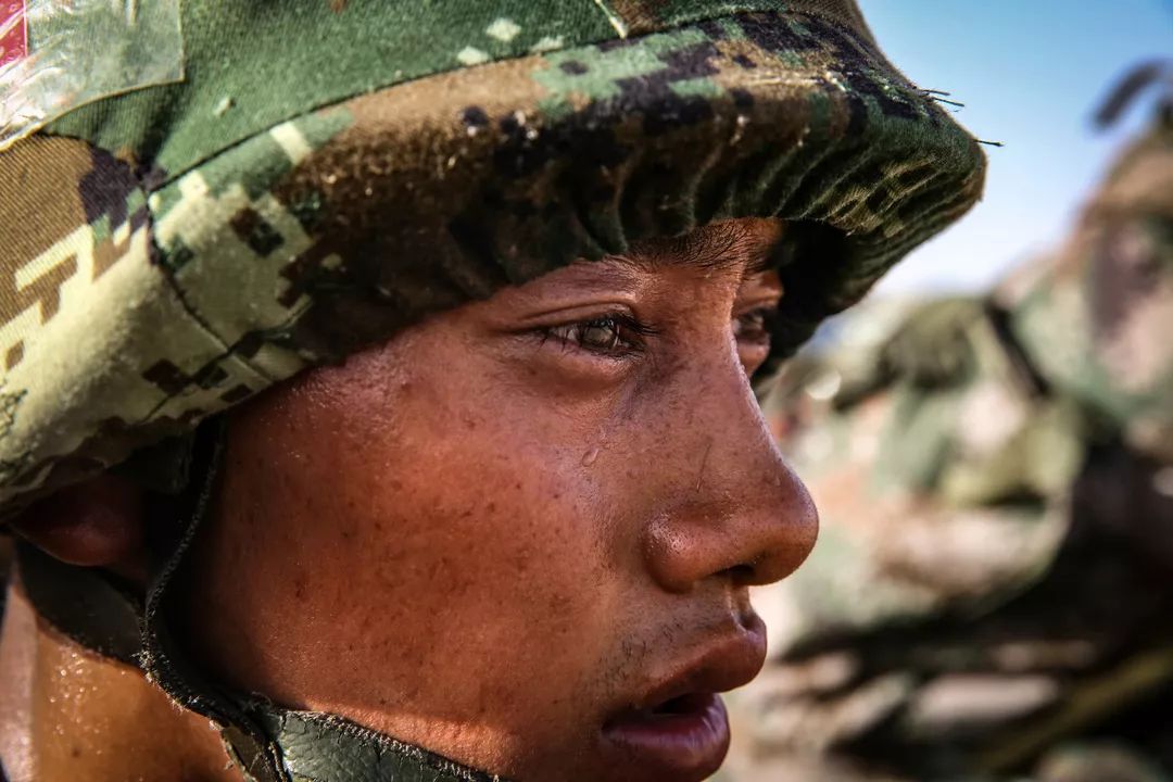 战火硝烟 大漠戈壁砺精兵