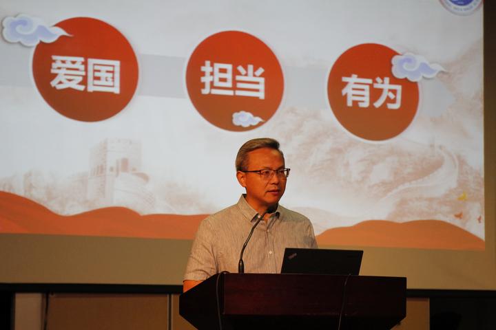 杭四中校长张伟韬开学致辞:爱国,担当,有为,做新时代的新青年