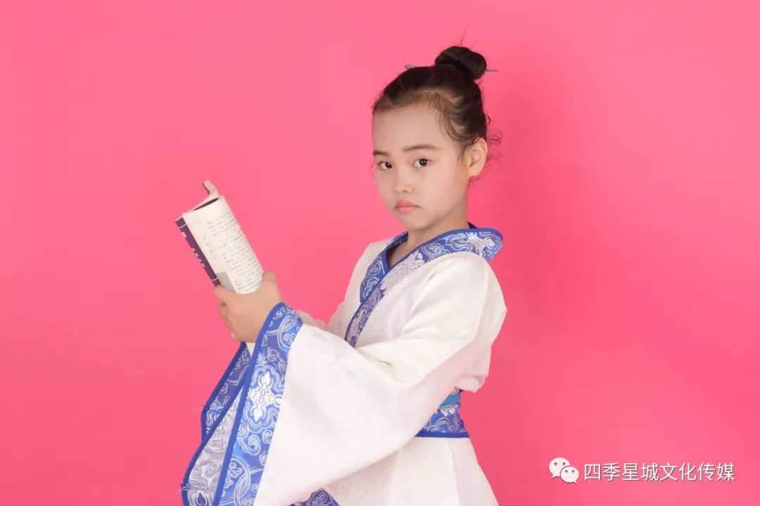 俏皮可爱,灵气少女—四季星城签约小艺人袁紫轩