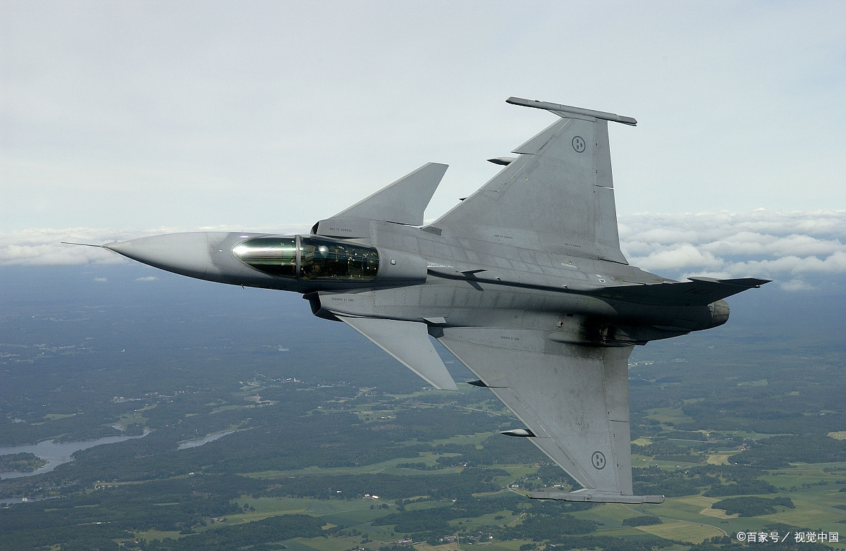 消息传开后,与战争有关的主要国家都兴奋异常.