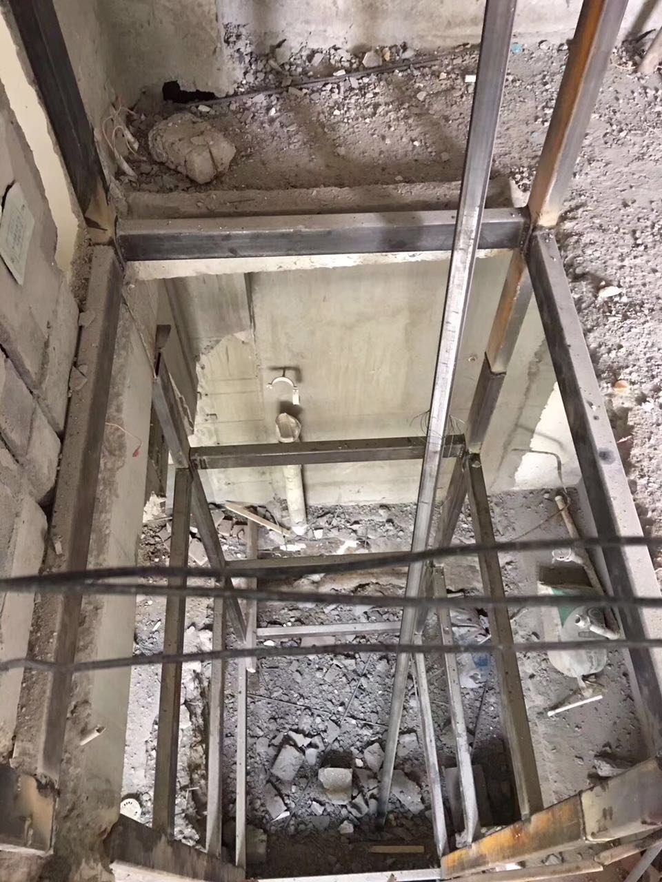 百度爱采购首页 商品专题_电梯 钢结构井道 接下来就需要重新规划电梯