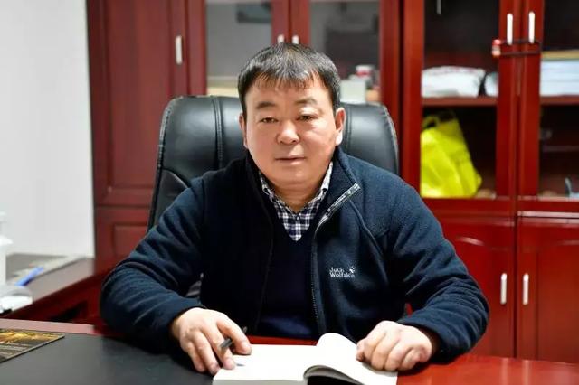 蓝田人 :  赵 涛